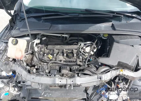 2016 Ford Focus S z USA, uszkodzony, nr VIN 1FADP3E26GL374152